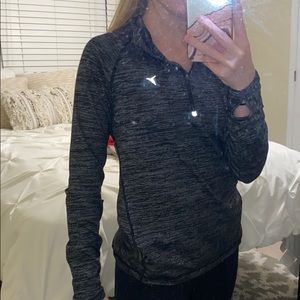 quarter zip athletic top